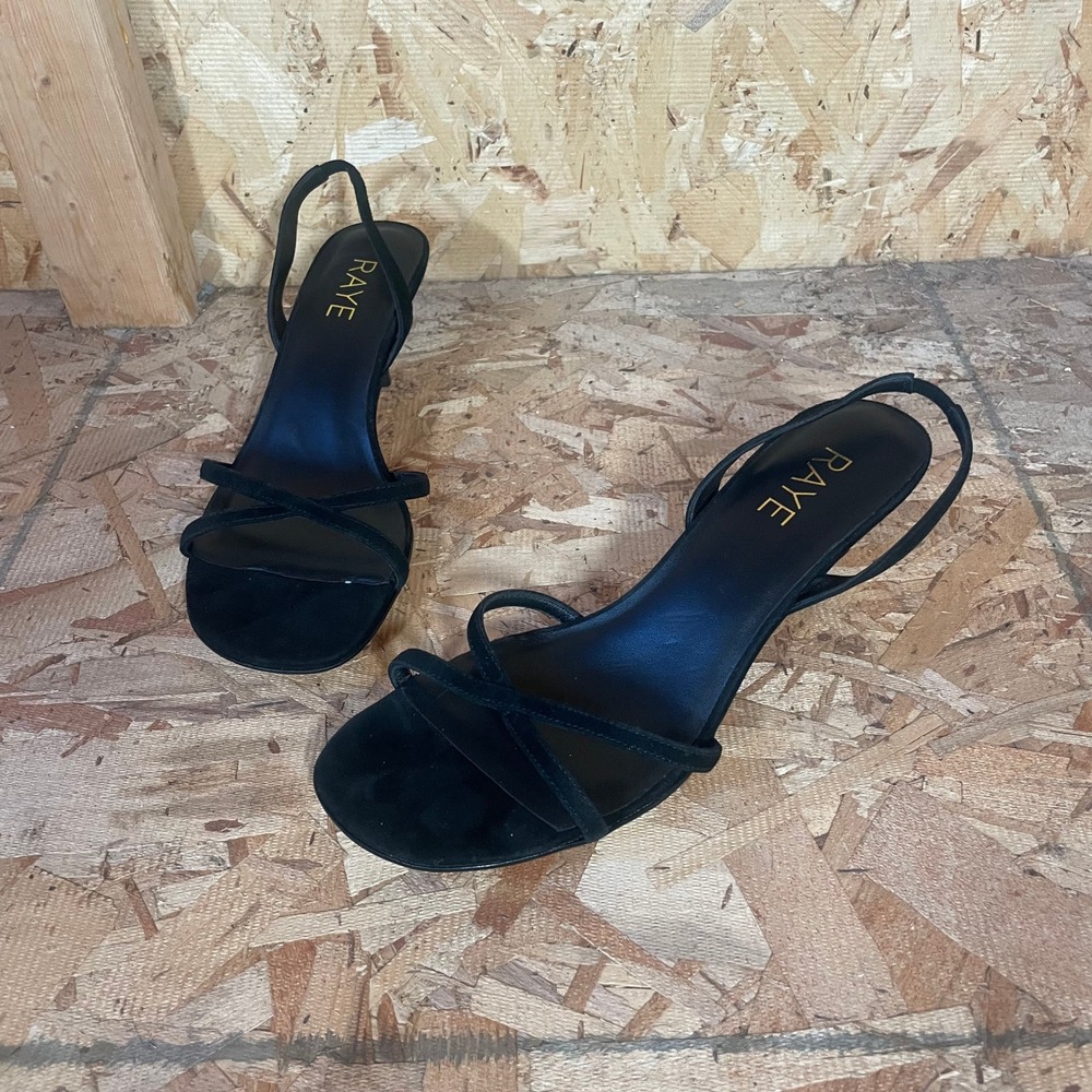 RAYE Bare Sandals Womens 6.5 Black Suede Strappy Kitten Heel Criss Cross‎